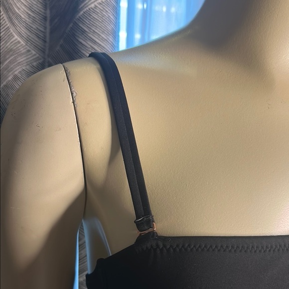 Shade & Shore Black One-Shoulder Swimsuit - Picture 6 of 8